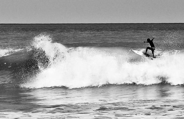 Black and White Surf
